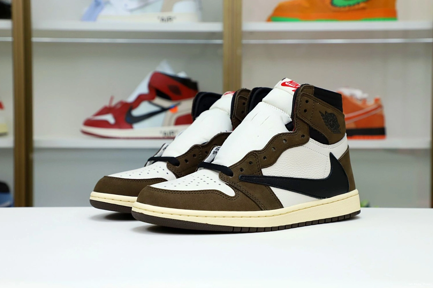 1st Kicks HIGH RETRO Popular SCOTT 1989 AIR TRAVIS JORDAN OG Kimikick 1 'MOCHA' X 1106